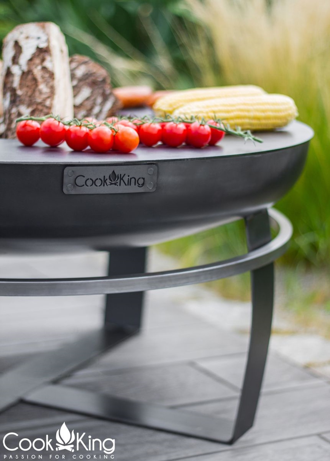 Feuerschale "Viking" Ø 80 cm Feuerstelle für Garten aus Stahl Feuerkorb als Wärmequelle oder Grill