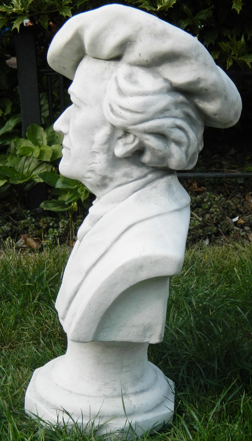Beton Figur Statue Büste Komponist Richard Wagner H 44 cm Dekofigur und Gartenskulptur