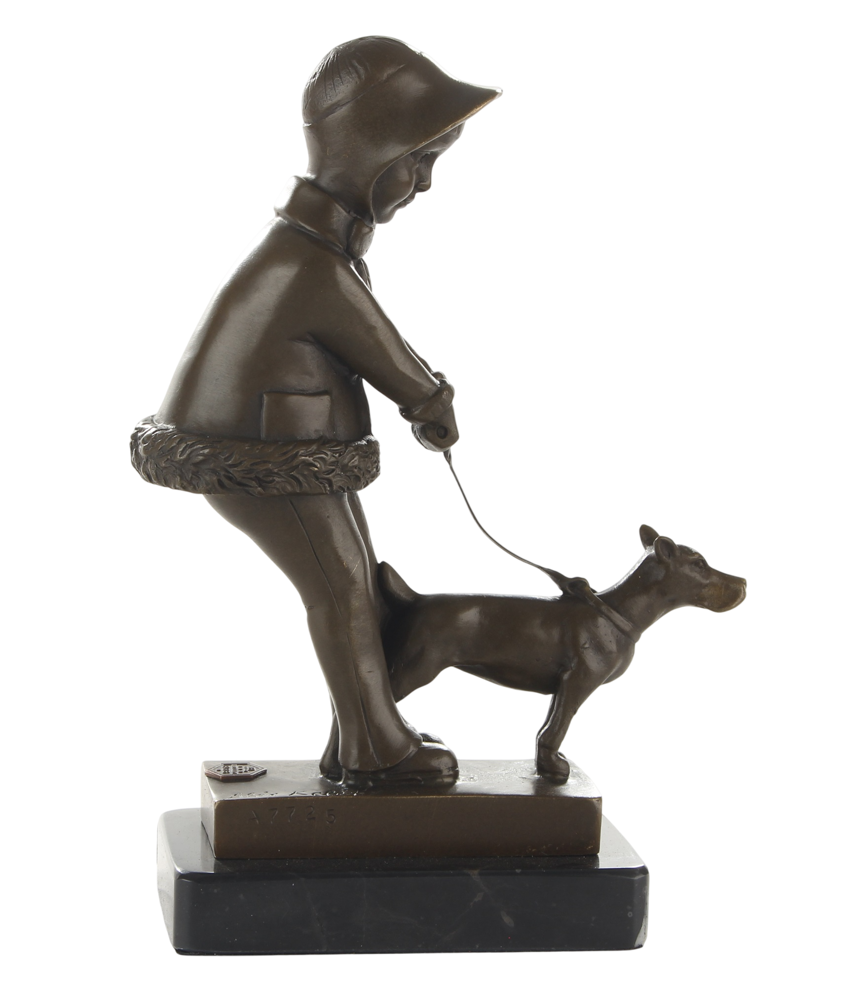 Bronzeskulptur junges Mädchen mit Hund an der Leine auf Marmorsockel, Höhe 21,3 cm
