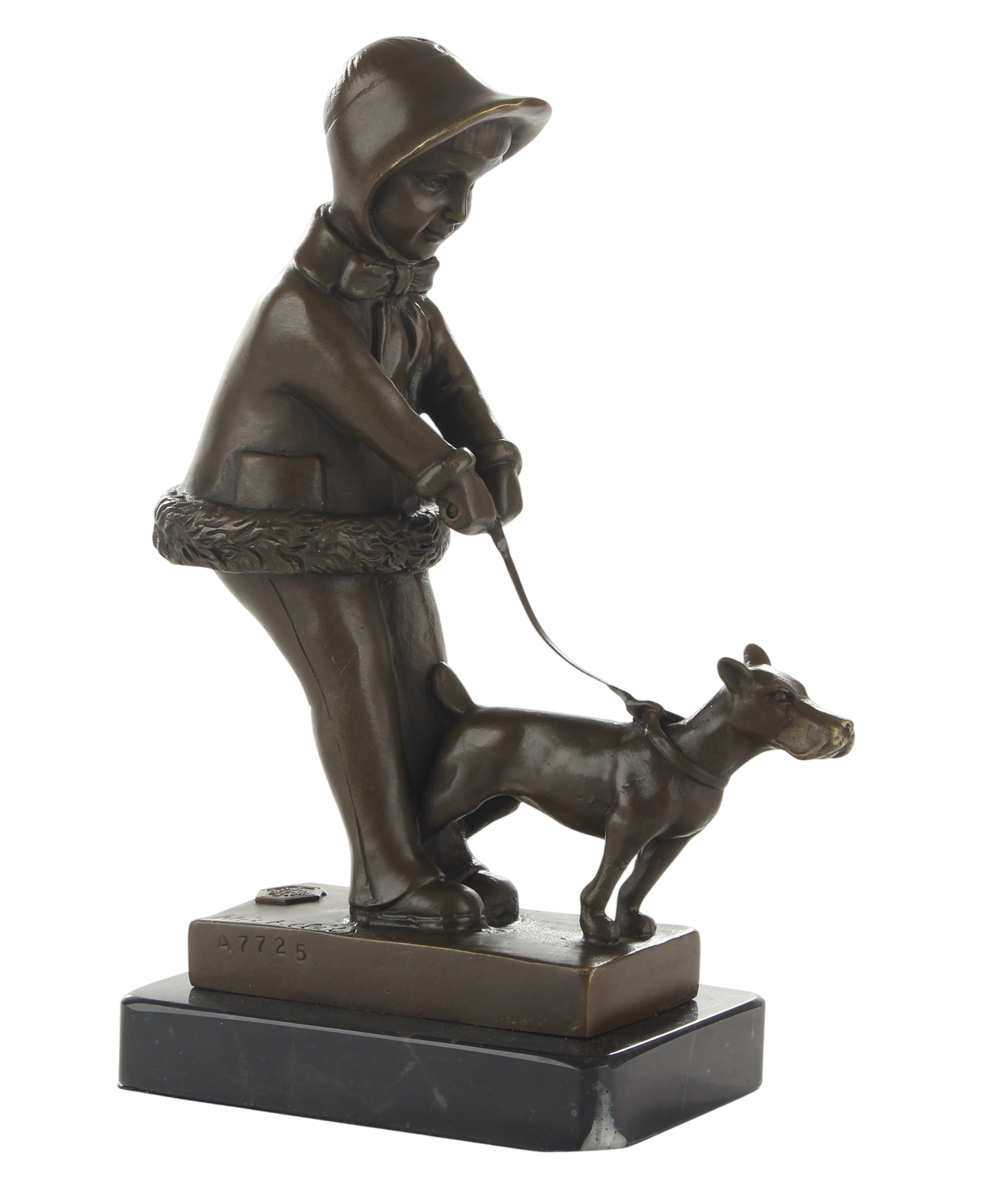 Bronzeskulptur junges Mädchen mit Hund an der Leine auf Marmorsockel, Höhe 21,3 cm