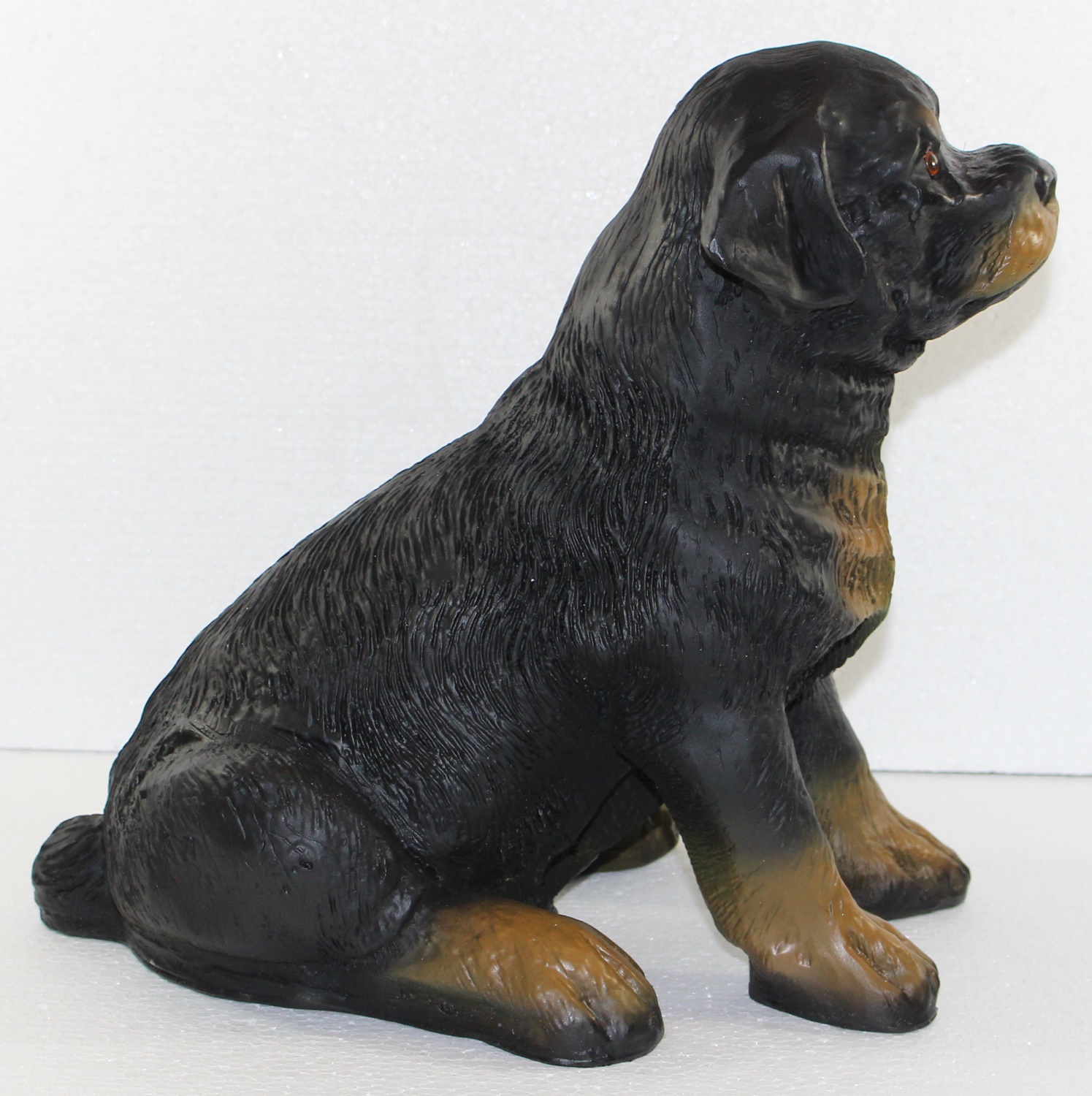 Dekorationsfigur Hund Rottweiler Welpe H 29 cm Dekofigur aus Kunstharz