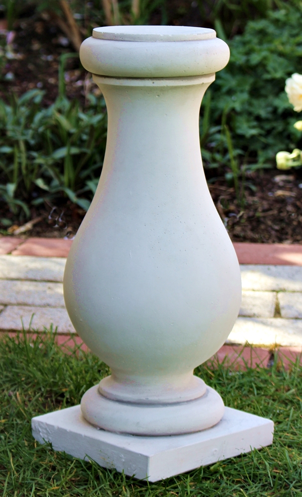 Beton Figur Skulptur Baluster Säule H 40 cm Dekofigur Sockel Statue Gartenskulptur