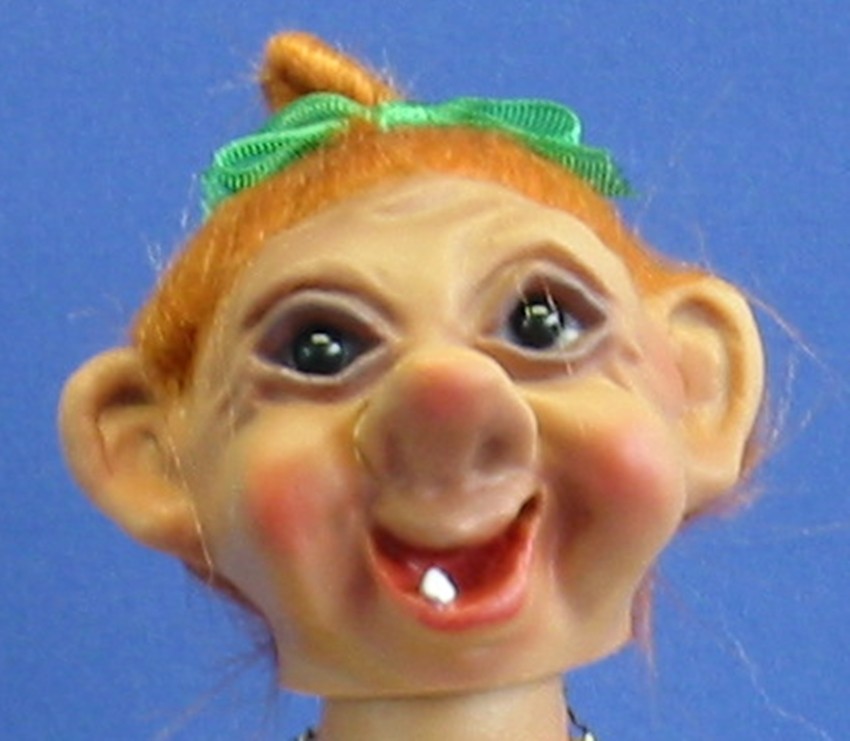 Souvenir Wackel Figur Zensi klein H 15 cm Wackelfigur Original mit Wackelkopf