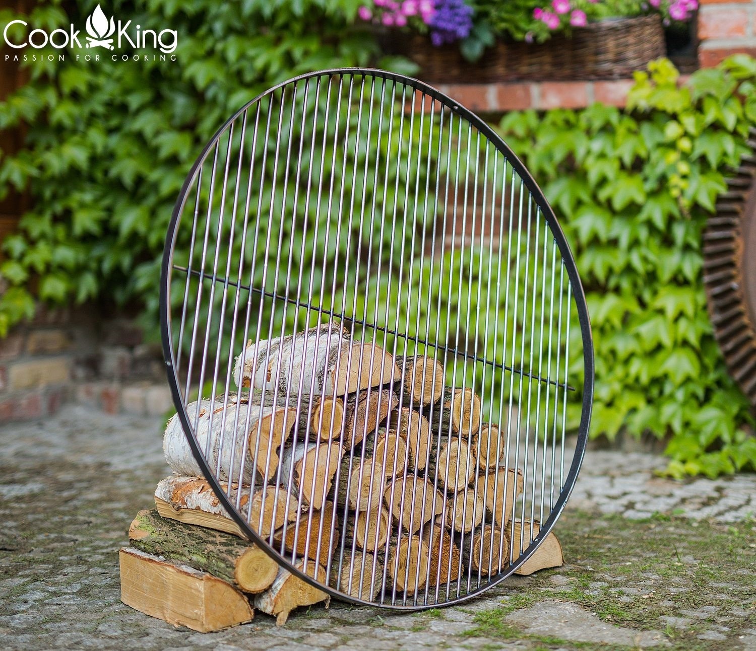 Schwenkgrill H 200 cm mit Grillrost Ø 70 cm aus Rohstahl Dreibein Grill Tripod Grillständer