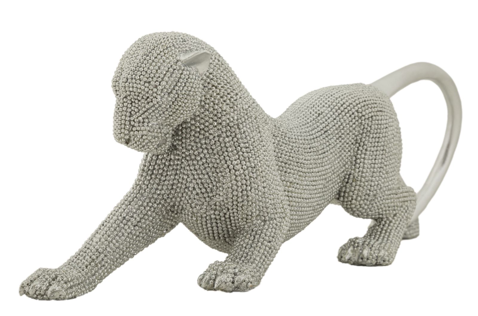 Panther Silber in Pirschhaltung – langgestreckte Dekofigur mit funkelnder Perlenstruktur aus Polyresin L 32 cm