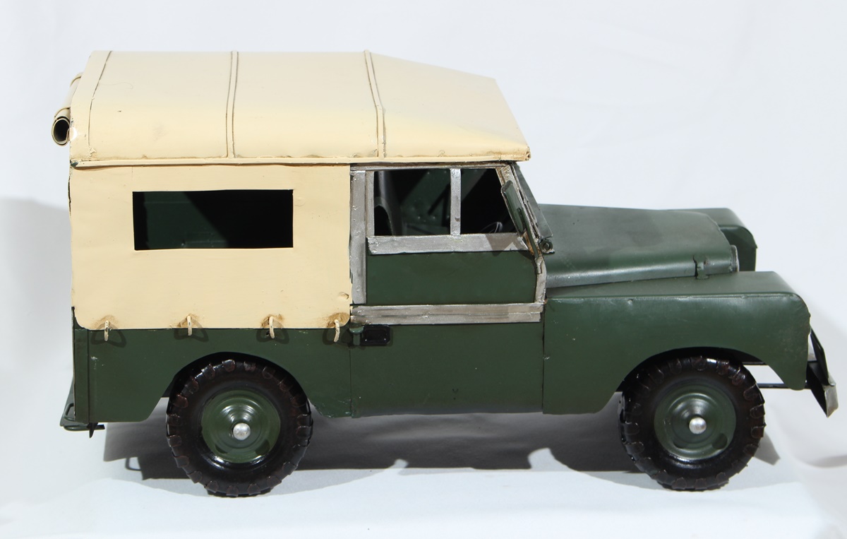 Blechauto Nostalgie Modellauto Oldtimer Automarke Jeep Safari Land Rover aus Blech L 36 cm