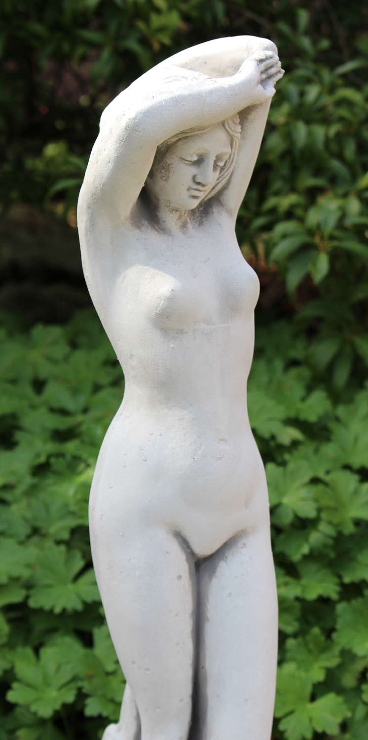 Beton Figur Statue junge Frau Skulptur Frauenakt H 66 cm Frauenakt Dekofigur Gartenskulptur