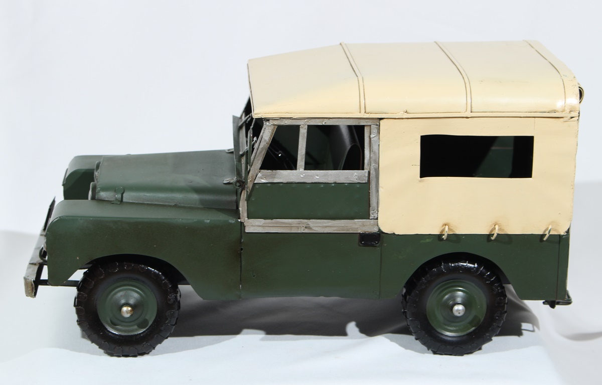 Blechauto Nostalgie Modellauto Oldtimer Automarke Jeep Safari Land Rover aus Blech L 36 cm