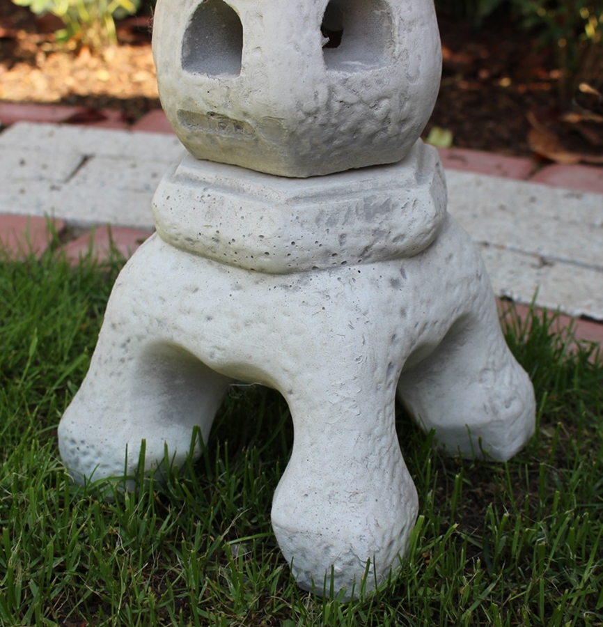 Beton Deko Figur japanische Laterne H 38 cm asiatische Pagode Dekofigur und Gartenskulptur