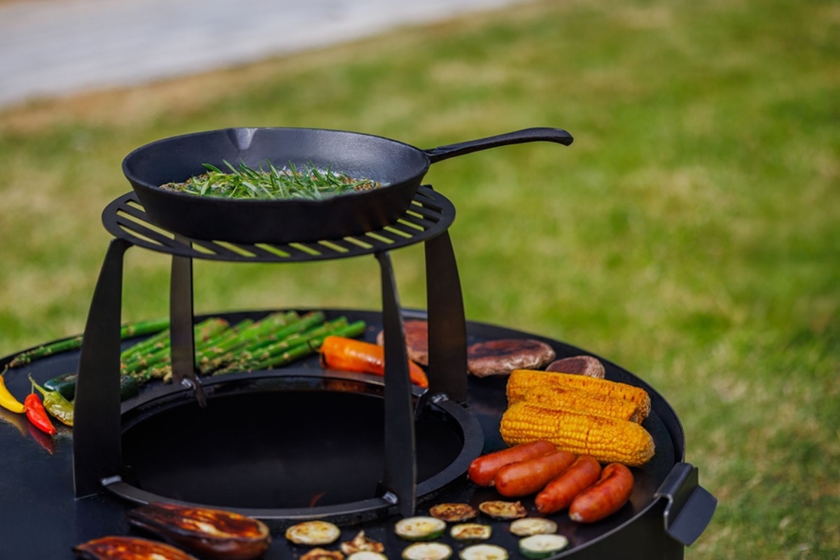 Hoher Grillrost Ø 34 cm für Grillplatten mit 40 cm Öffnung – passend für Feuerschalen Ø 78 & 82 cm
