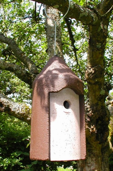 Naturschutzprodukt Nisthöhlen Satz 2 Stück Typ 2M Vogelnisthöhle hängend FG Nisthilfe Flugloch 26 mm